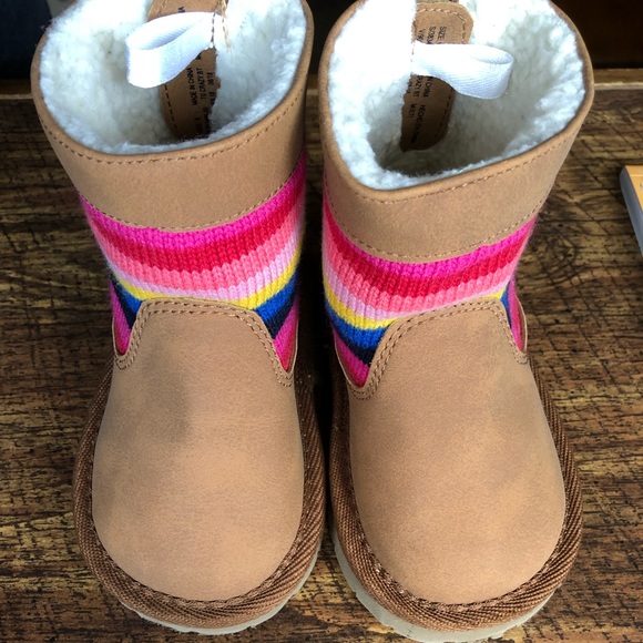 GAP Other - Adorable rainbow boots